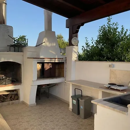 Strandhuis Casa Barbara بيت للعطل *